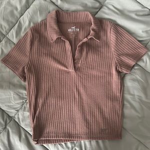hollister ribbed collared tee